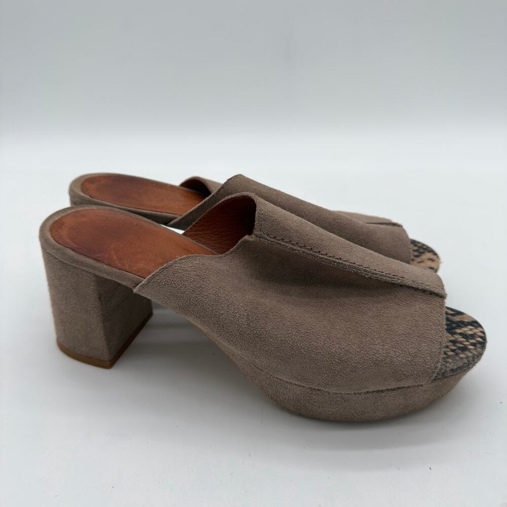 Free People Suede Tan Platform Slip On Snakeprint Detail Boho Mules 37 US 7
